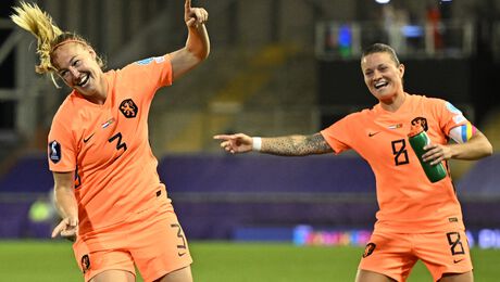 De Oranjeleeuwinnen staan in de kwartfinale!
