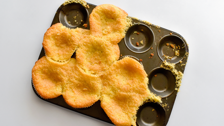 Waarom zakken cakejes soms in?